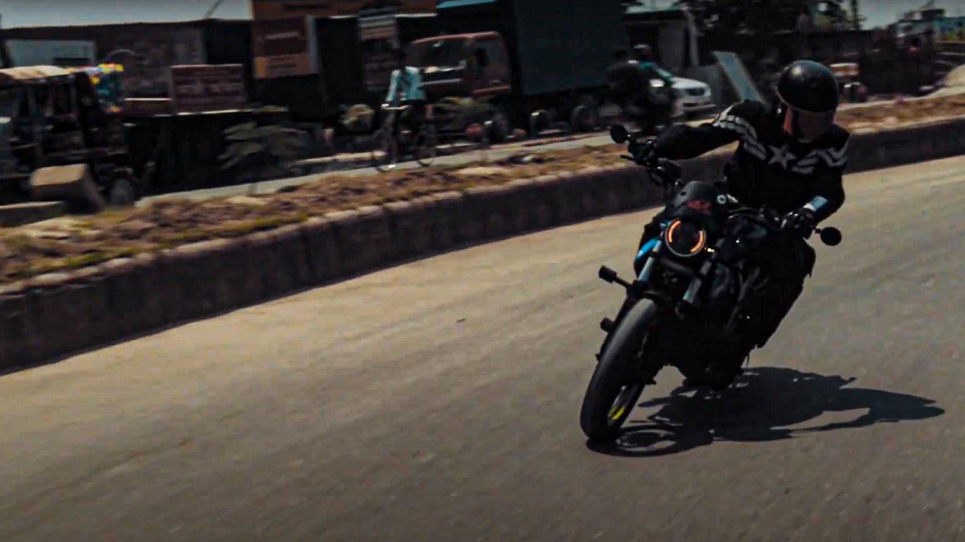 FRIDAY RUN WITH SABBIR - Suzuki Gixxer SF Modified as Scrambler